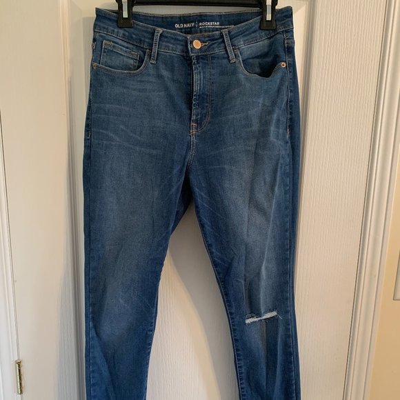 Old Navy Rockstar Ripped Jeans - Picture 1 of 5